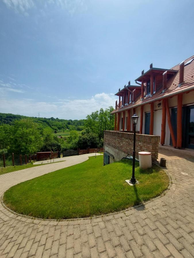 Vendeghaz Petoerke Hotel Bardudvarnok Luaran gambar